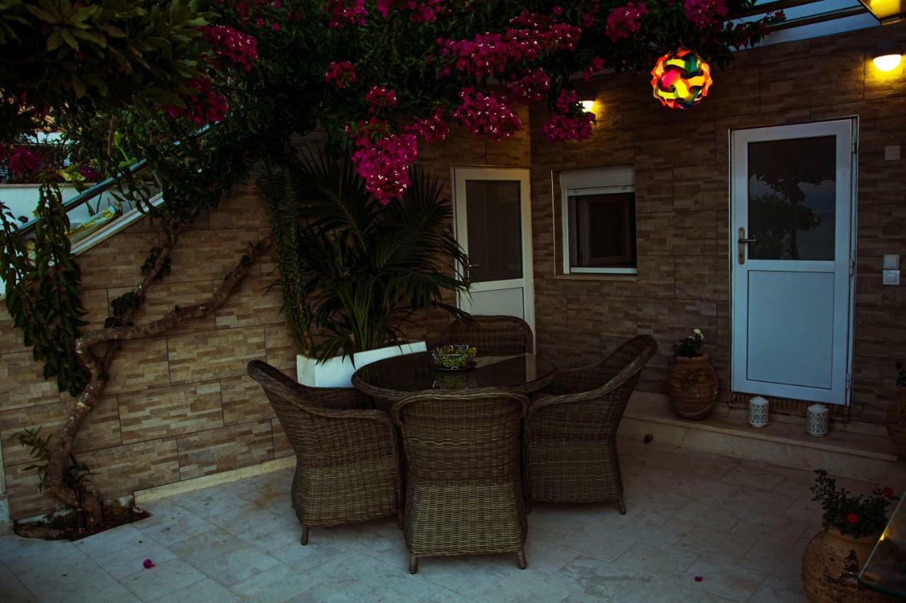 Villa Evita เมซอนกิ ภายนอก รูปภาพ